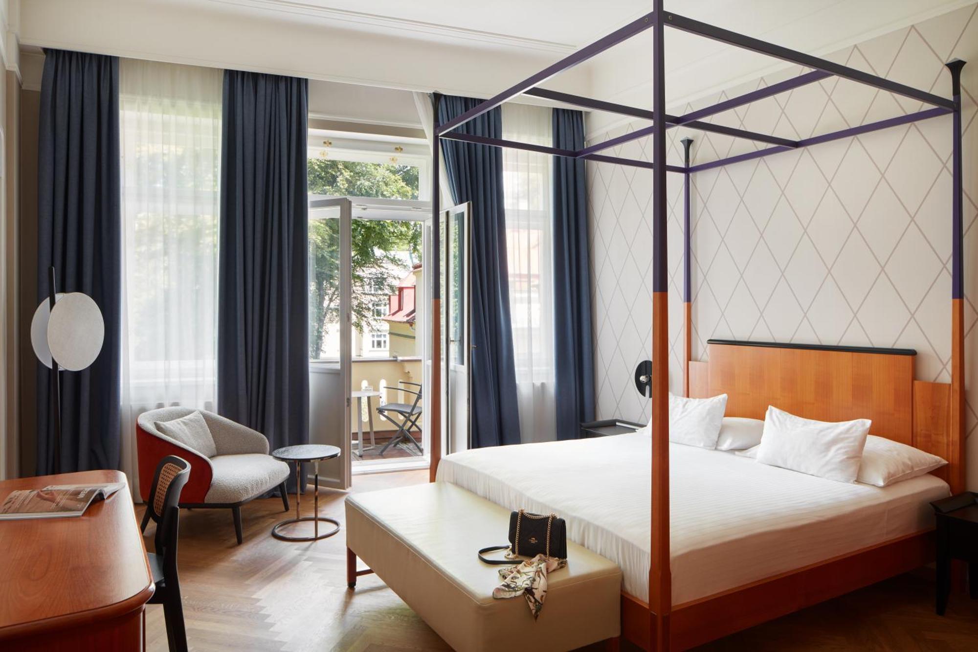 Falkensteiner Spa Resort Mariánské Lázně Εξωτερικό φωτογραφία Deluxe room